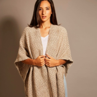 Alpaca Ruana Shilla