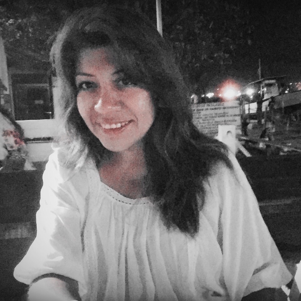 YLIANA LUZ LLANOS PELAEZ