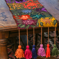 Primavera Table Runner