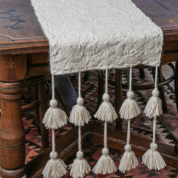 Alpaca Table Runner Paz en Ayacucho