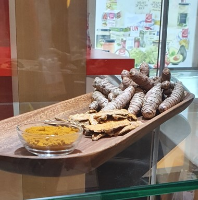 Diferent turmeric presentations