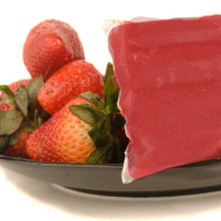 Highly natural frozen strawberry pulp with exportation quality 