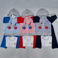 5-piece set consisting of: Jacket, pants, polo and shoes made of 100% cotton.  Presentation in box with mica lid