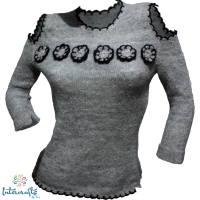 Alpaca Sweater with Flowers 