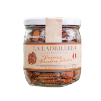 Mix of Toasted Almonds and Pecans