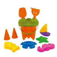 Castle Beach Bucket