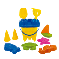 Castle Beach Bucket