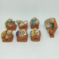 Micro-School of Turtles.