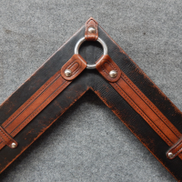Cinto Leather Frames 