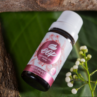 Rosewood Essential Oil 10ml & 1Kg