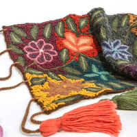 Primavera Table Runner