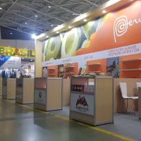 Peruvian Powerfoods Stand