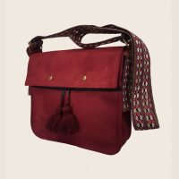 Killari bag in conchavino color.