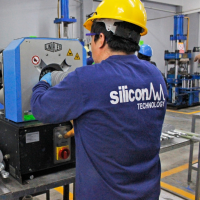  FABRICA SILICON TECHNOLOGY S.A.C. 