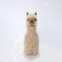 Alpaca Huacaya 4.6" Beige