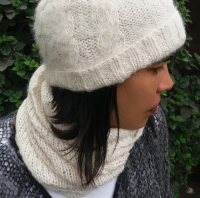 100% Alpaca scarf white color