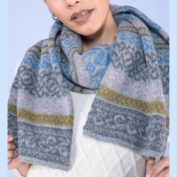 Reversible alpaca wool scarf
