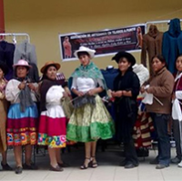 Asociación de Artesanas en Tejidos a Punto “New Warmi”