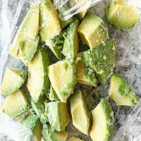 Frozen IQF Avocado