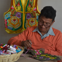 Master Embroidered Walter Saavedra, our collaborator