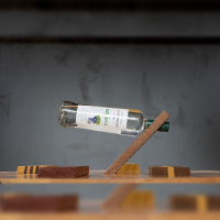 Straight Wine Holder