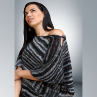 100% Alpaca poncho