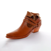 Texan style leather ladies shoes.