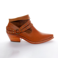 Texan style leather ladies shoes.